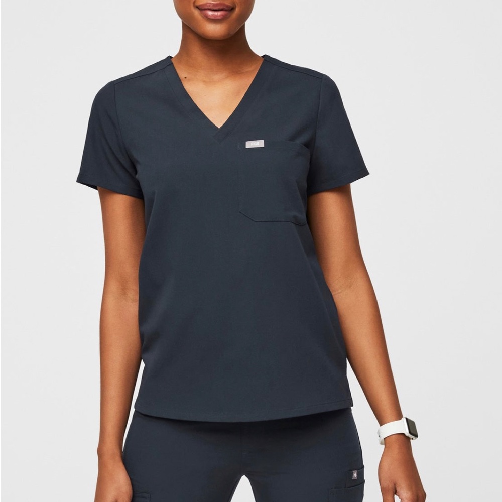Catarina™ One-Pocket Scrub Top (Dark Harbor)